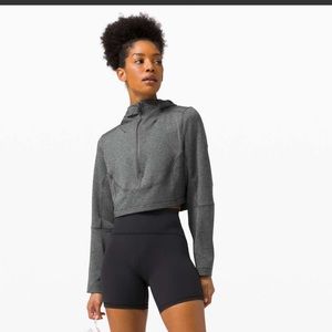 Lululemon Unleash Strength Crop Hoodie Size 6